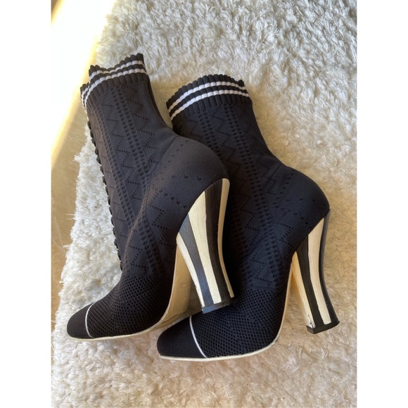 🔥 Fendi Knit Sock Boots🔥 - Picture 3 of 12
